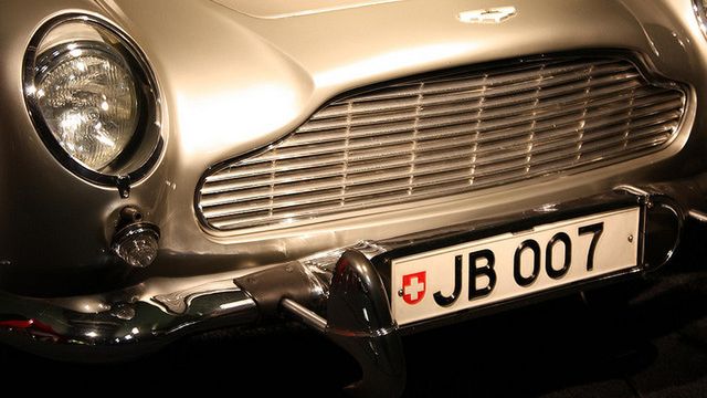 Jak być eleganckim szpiegiem? 1