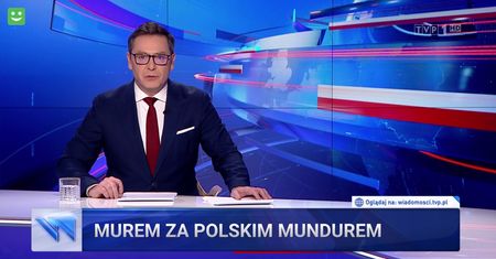 Wpadka "Wiadomości". Sami sobie zaprzeczyli, chwaląc koncert dla żołnierzy