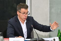 Były szef CBA doprowadzony przed komisję. Tłumaczył, dlaczego Pegasus nie miał akredytacji