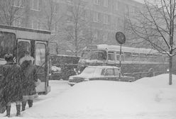 Warszawa zasypana śniegiem [ZDJĘCIA SPRZED LAT]