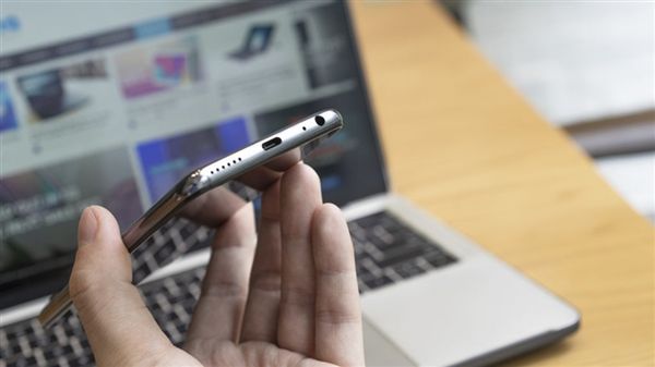 #wSkrócie: wiosenna promocja Honora i Meizu Note 9 na zdjęciach 8