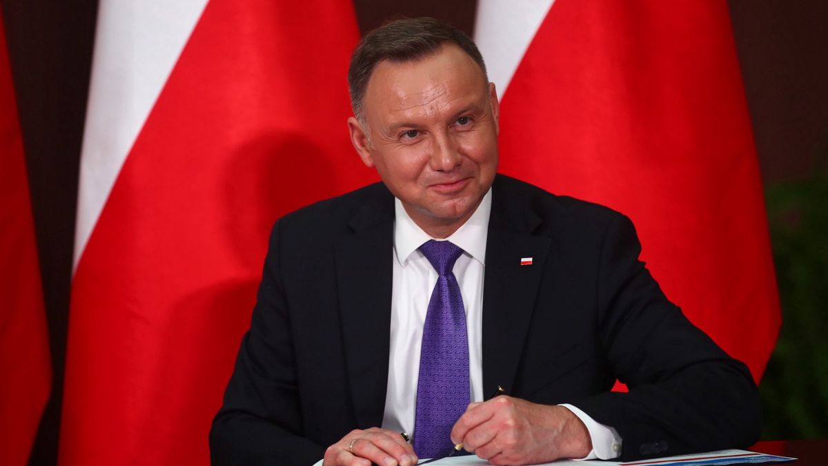 Andrzej Duda podpisał tarczę antykryzysową 4.0
