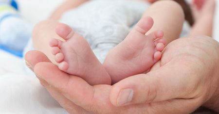 Chce mieć dziecko z partnerką młodszą o 22 lata. "Nie wychodzi nam"