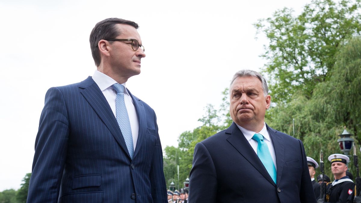Premier Polski Mateusz Morawiecki i premier Węgier Viktor Orban