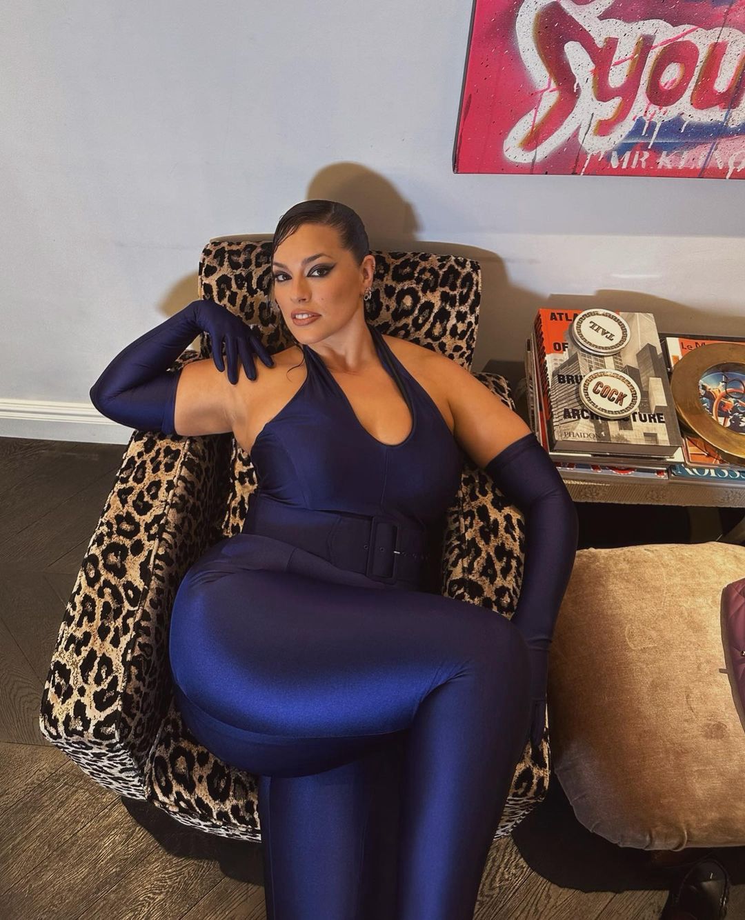 Stylizacja Ashley Graham na tegorocznym tygodniu mody w LondynieInstagram/ashleygraham