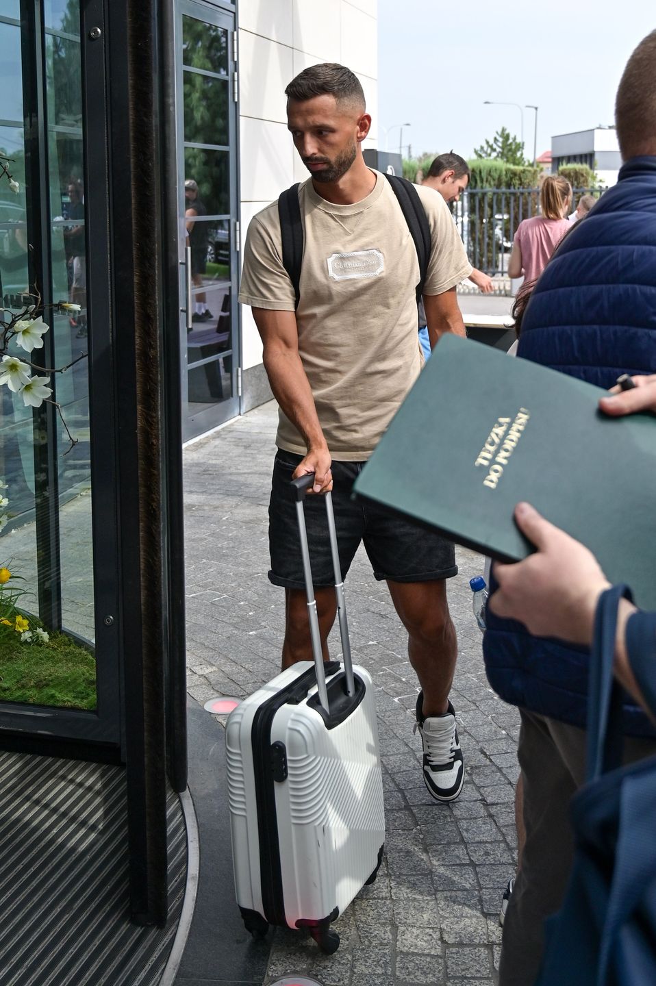 Piłkarze przybywają na zgrupowanie