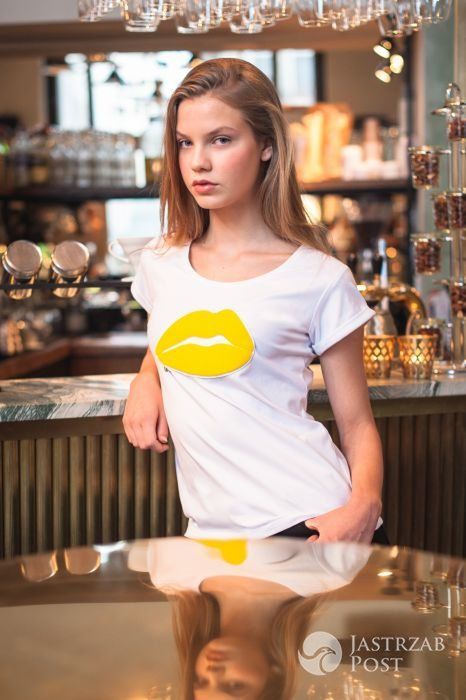 Iga Lis twarzą La Mani i linii #KissKissMania

Fot. materiały prasowe