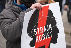 Strajk kobiet. Jest zawiadomienie do prokuratury w sprawie baneru na krzyżu na Giewoncie