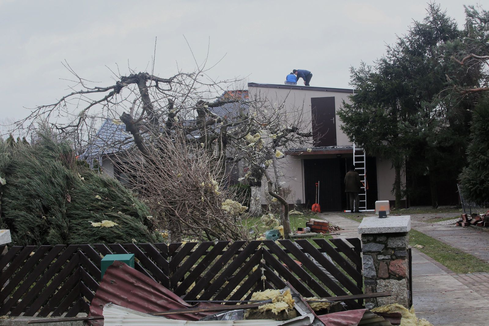 Dobrzyca. Skutki trąby powietrznej 