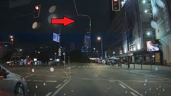 Piorun uderzył w Varso Tower. Internauta nagrał ten moment