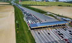 Autostrada A1. Wydłużył się korek przed bramkami