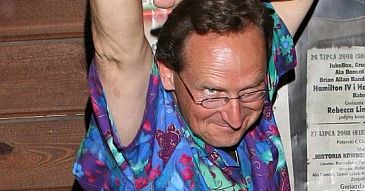 "Cejrowski wzywa do agresji fizycznej! To przestępstwo!"