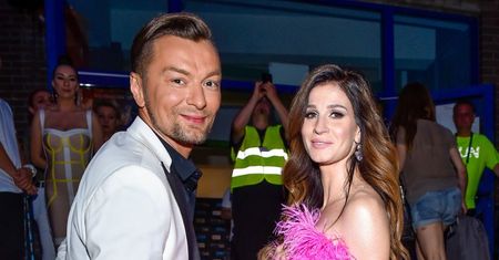 Fani analizują ostatnią sesję Sylwii Grzeszczak dla "Vivy": "Widać SMUTNE OCZY". Też to zauważyliście?