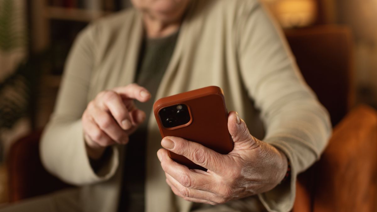 73-letnia kobieta chciała zainwestować, a straciła oszczędności