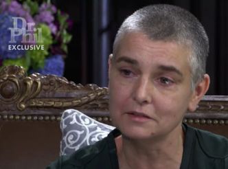 Sinead O'Connor opowiada o swojej matce: "Była opętaną przez diabła sadystką! Zamieniła dom w SALĘ TORTUR"