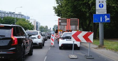 Rozpoczął się 5-tygodniowy drogowy horror na al. Kraśnickiej. Wahadło w rejonie ul. Wróbla i zwężania od Zana do Głębokiej
