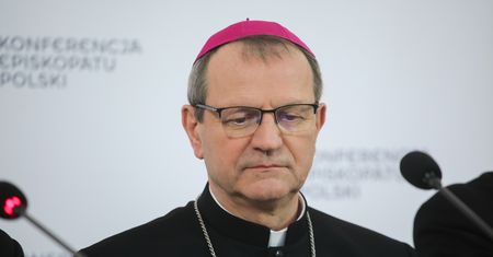 Czy polscy biskupi są w stanie usłyszeć głos skrzywdzonych w Kościele? [OPINIA]