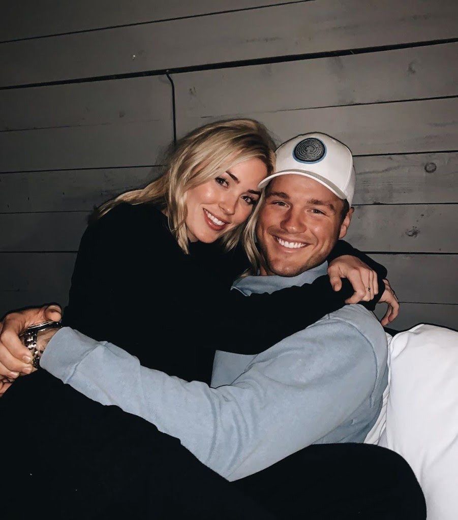 Colton Underwood, który ma zakaz zbliżania się do byłej dziewczyny, CHWALI SIĘ NOWYM CHŁOPAKIEM!