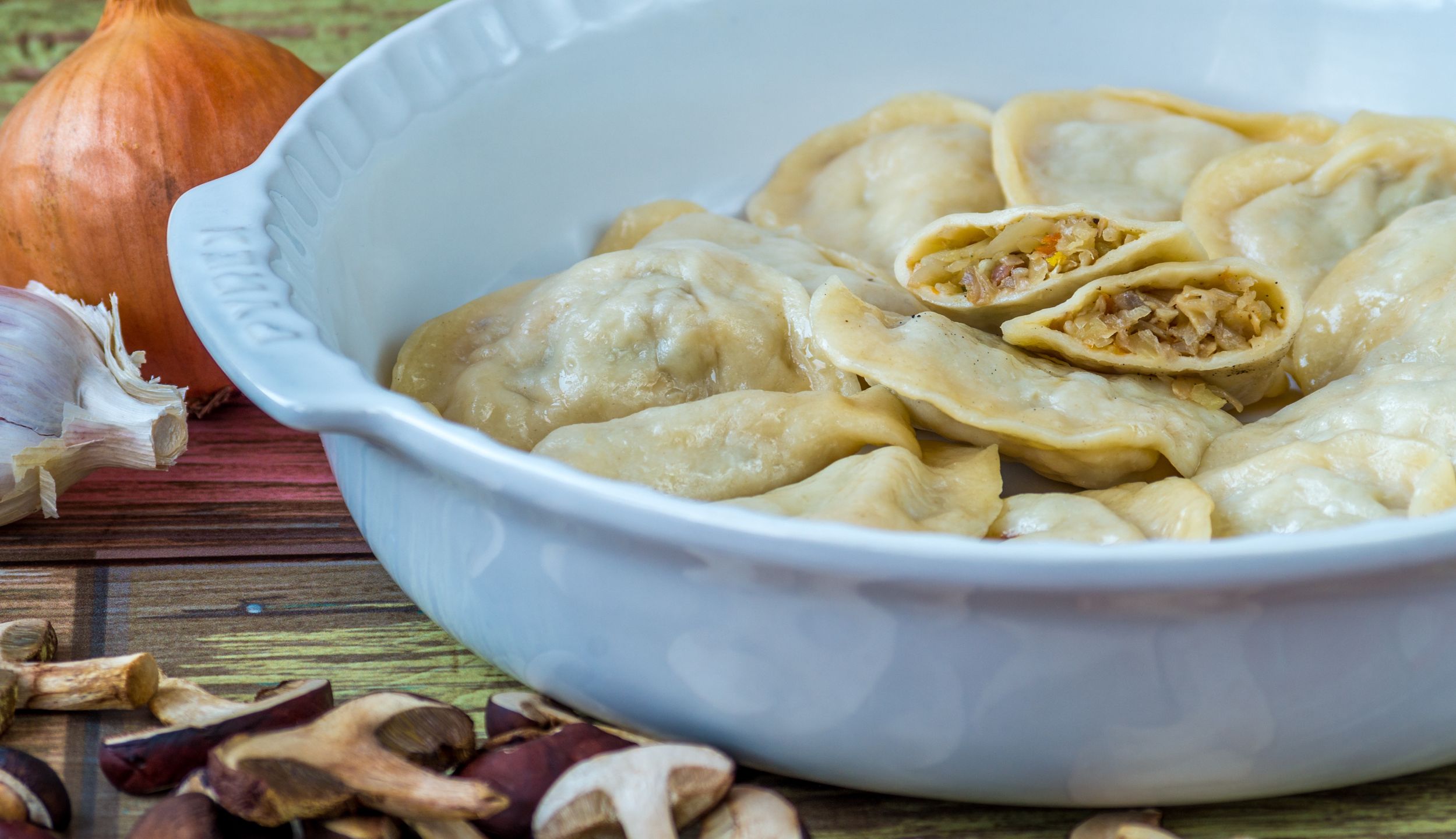 Pierogi z kapustą i grzybami