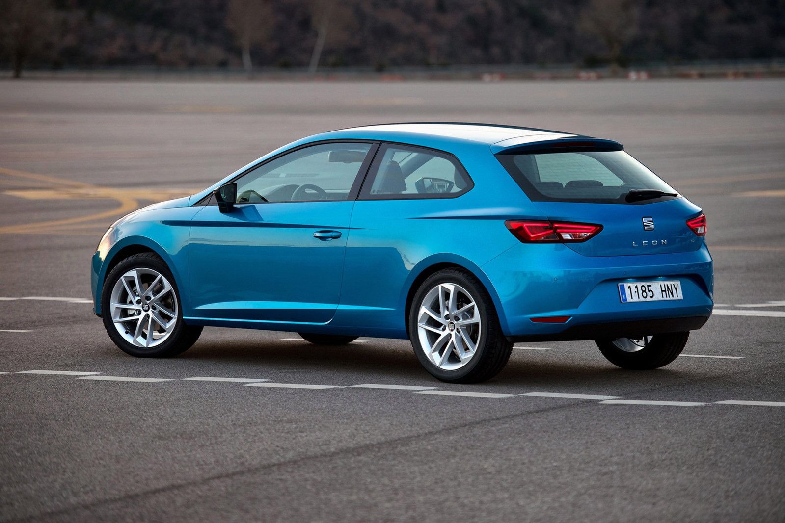 Seat Leon SC na nowych zdjęciach producenta [galeria] 21