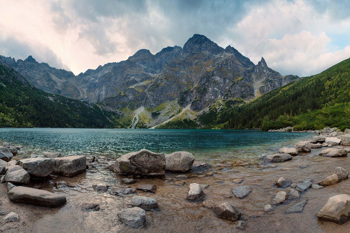 Morskie Oko. Nietypowa interwencja. Zdjęcie ilustracyjne. 