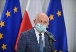 Koronawirus. Senator Marek Borowski zapomniał, jak nosi się maskę? Mamy odpowiedź