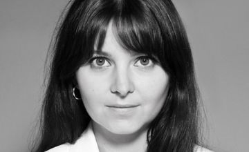 Była dziennikarka "Elle" i "Harper's Bazaar" wicenaczelną lifestyle’u w Onecie