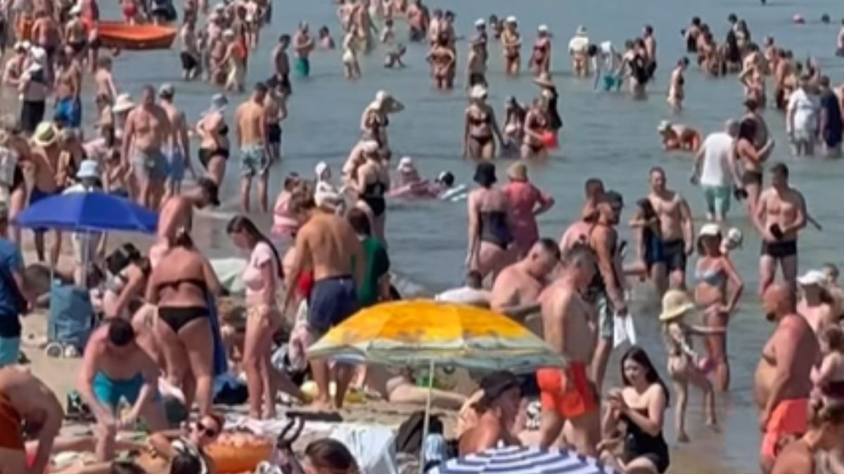 Nagranie z sopockiej plaży wzbudziło emocje internautów.