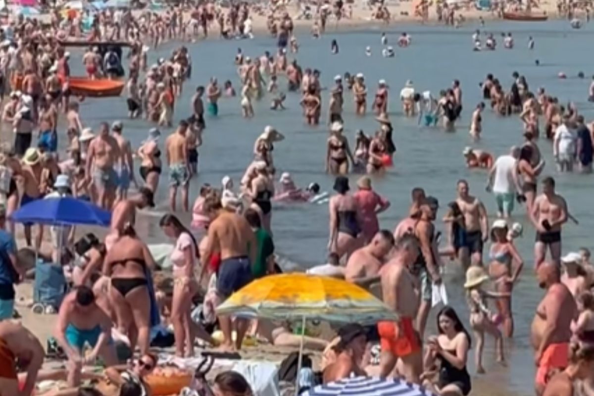 Burza po nagraniu z Sopotu. Plaża pękała w szwach, internauci nie kryli emocji