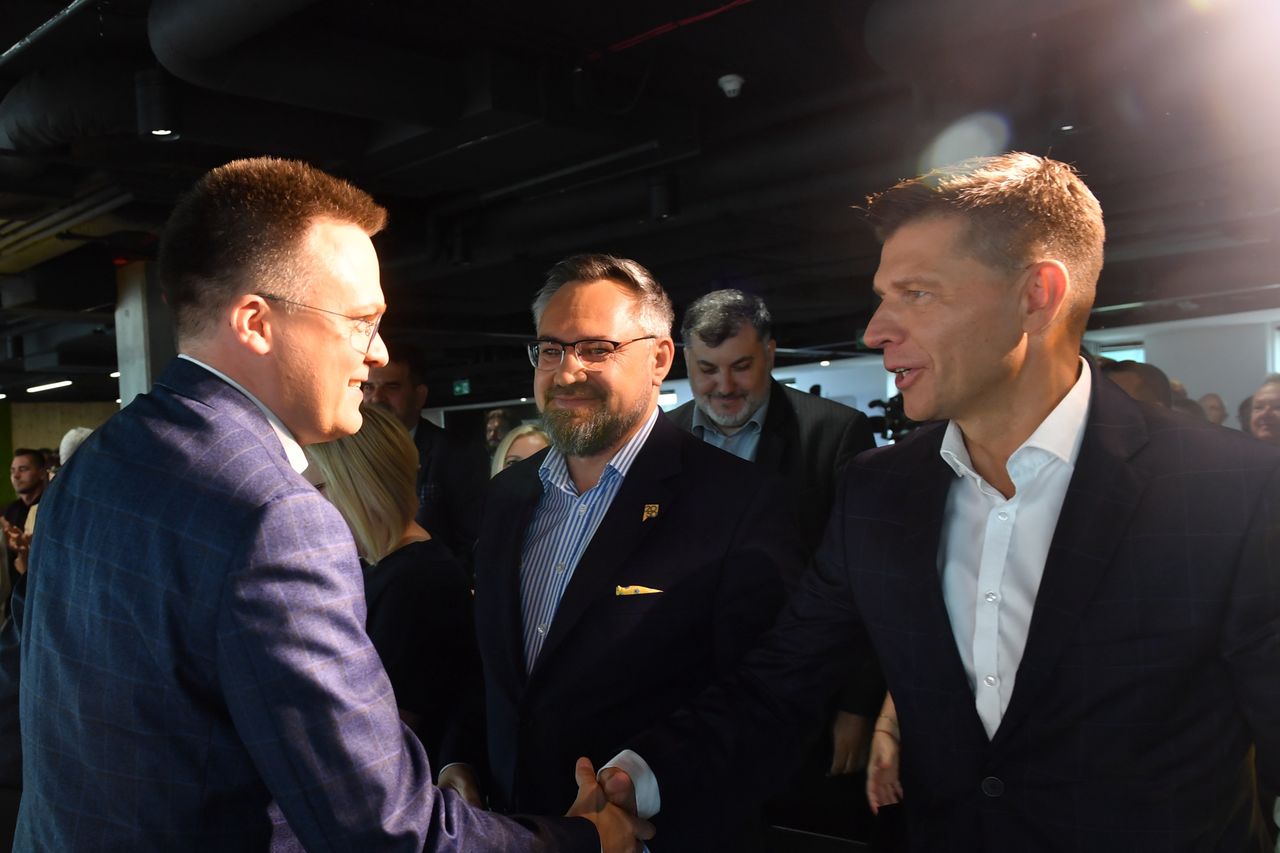 Szymon Hołownia i Ryszard Petru podczas kongresu Trzeciej Drogi  "Gospodarka do przodu!"