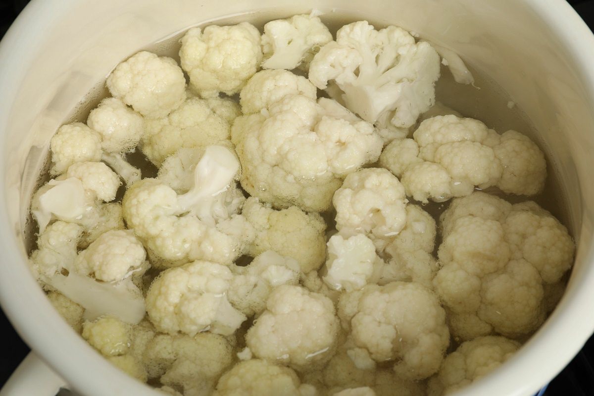 Secret to odour-free cauliflower: the baking soda trick