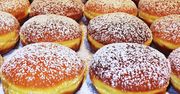 Ile kalorii ma pączek? Sprawdź, czy to faktycznie tylko 300 kcal