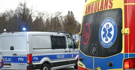 Kobieta twierdzi, że nic nie pamięta, jej partner nie żyje. Dramat pod Szamotułami