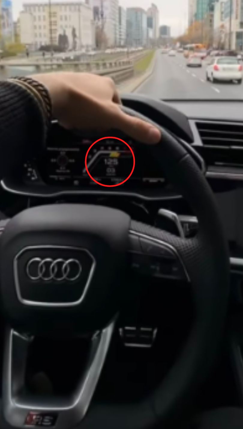 Adam Zdrójkowski pędzi po Warszawie 125km/h
