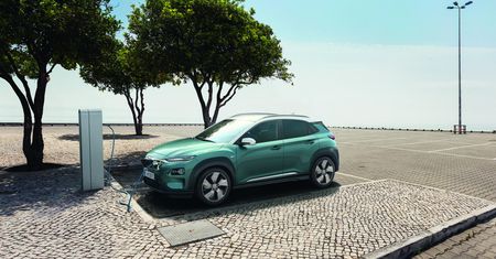 Hyundai Kona Electric liderem w swojej klasie. Pierwszy miejski SUV z takim napędem