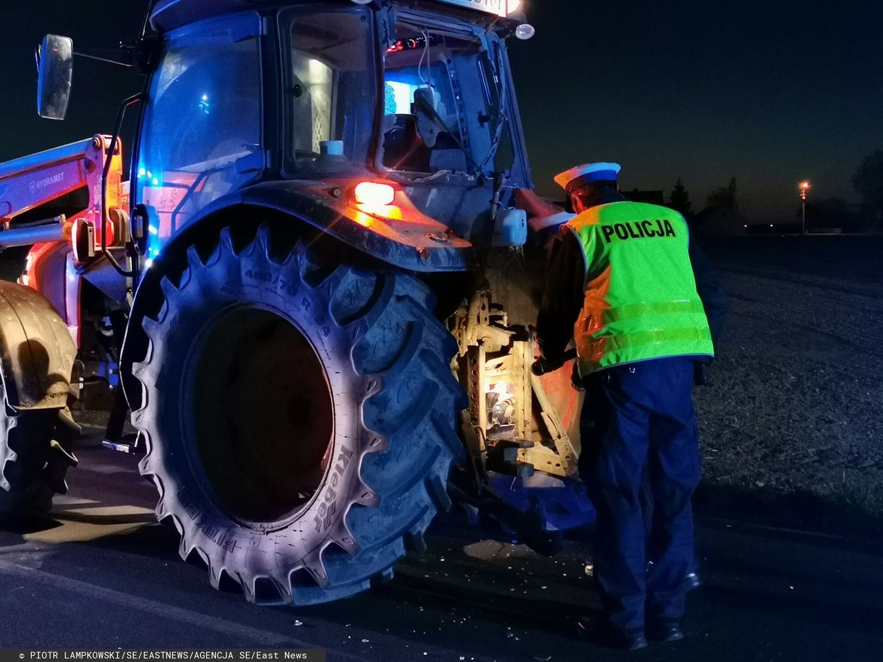 Areszt dla traktorzysty, który po pijanemu wjechał w bmw