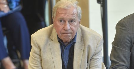 Jerzy Stuhr trafił na OIOM. Syn przyznał wprost