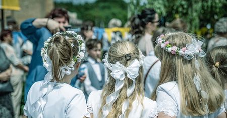 Rodzice ścigają się o terminy. Już rezerwują restauracje na 2029 r.