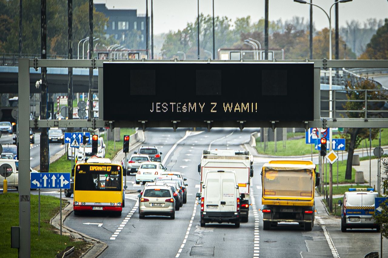 Blokada Warszawy. Władze miasta solidaryzują się ze strajkiem