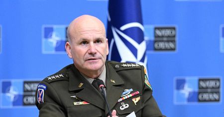 Dowódca sił NATO w Europie ostrzega przed Rosją: Gotowa do użycia siły