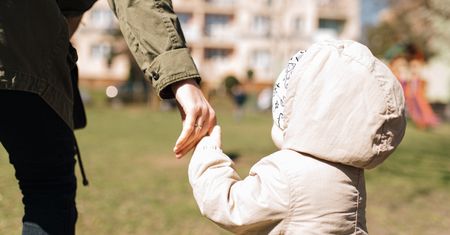 Polski Ład uderza w samodzielne matki. "Stracę w tym roku kilkanaście tysięcy"