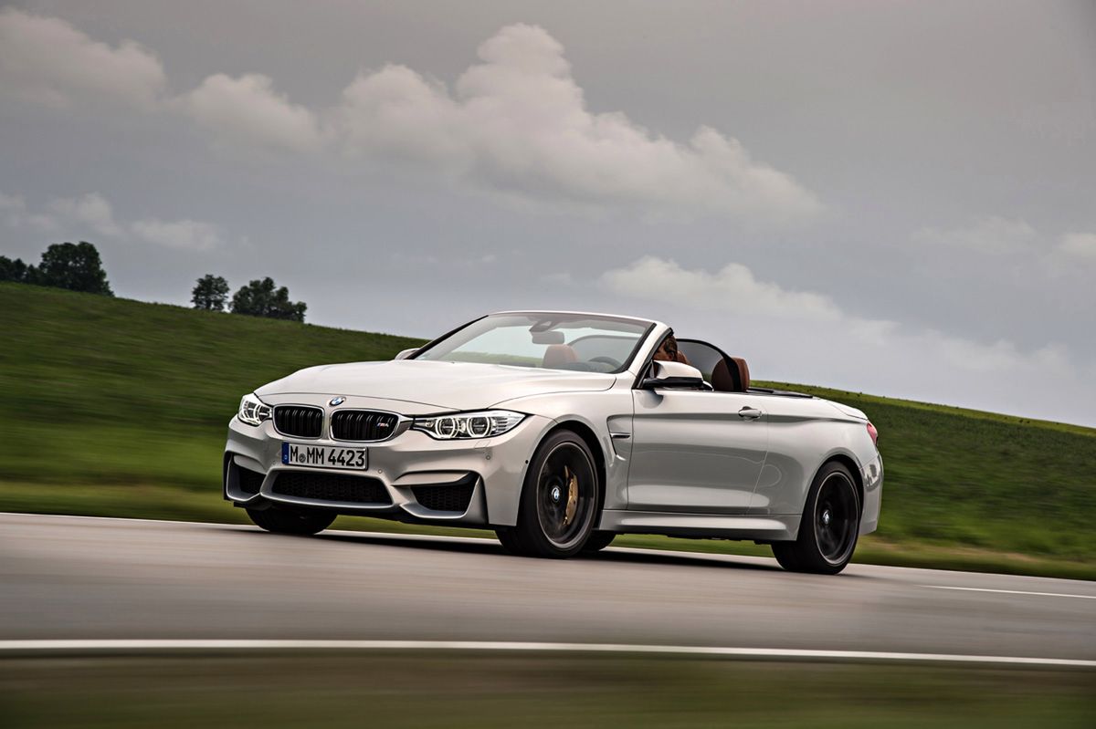 Ogromna galeria zdjęć z kabrioletem BMW M4 25
