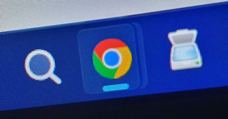 Wpadka w reklamie Windows 11. Chrome na pasku zadań