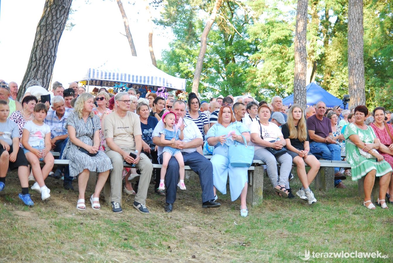 Rodzinne powitanie lata w Lubieniu Kujawskim