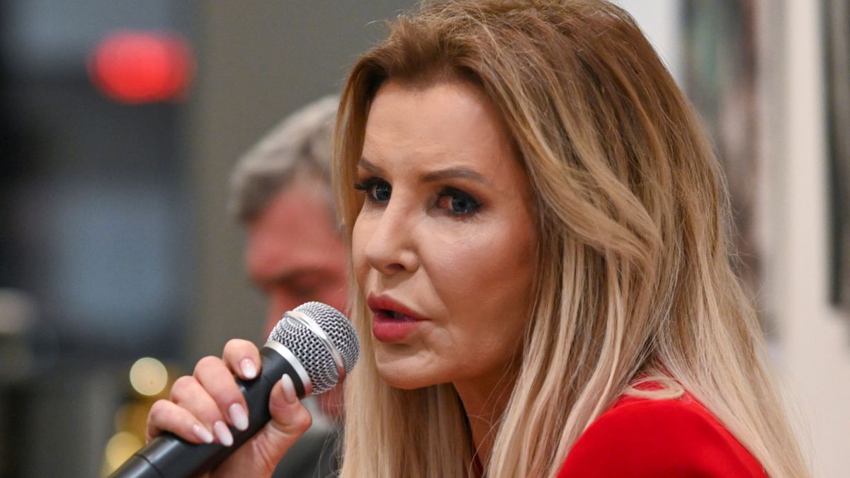 Joanna Racewicz wspomina dzień katastrofy smoleńskiej. Straciła wtedy ukochanego męża