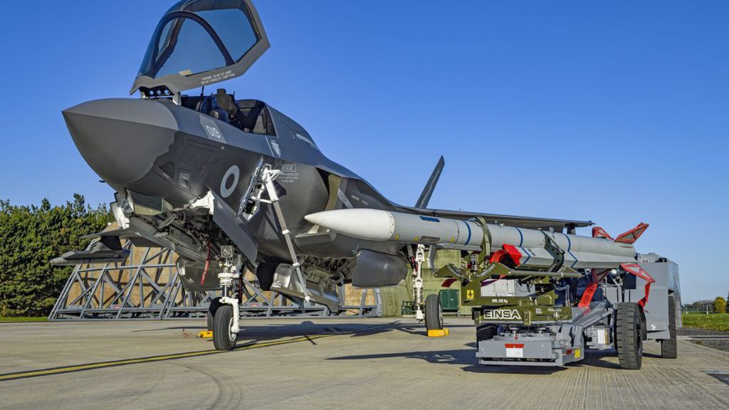 F-35 i kierowany pocisk powietrze — powietrze MBDA Meteor