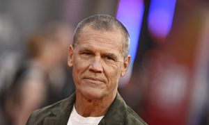 Josh Brolin od 12 lat nie pije. Codziennie uczestniczy w spotkaniach AA