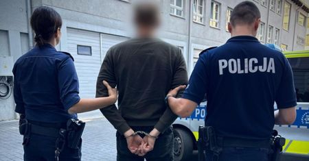 Mieli podpalić łódki za 650 tys. zł. Dwaj mężczyźni w rękach policji