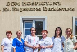 Fundacja Hospicyjna: "Potrzeba 20 tys. rękawiczek, 10 tys. maseczek, 5 tys. fartuchów"