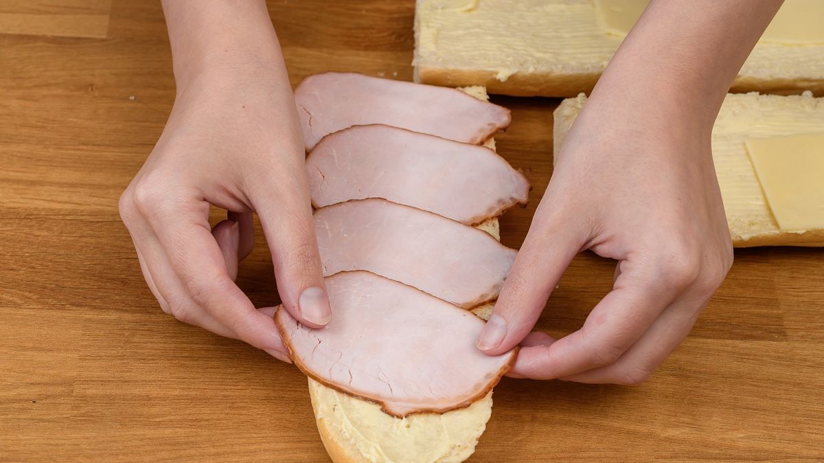 Taka wędlina nie nadaje się już do jedzenia